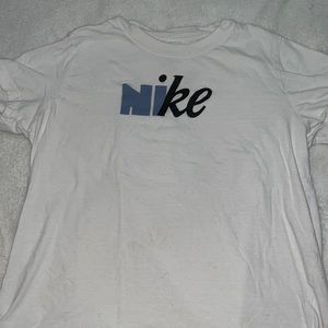 nike work out tee